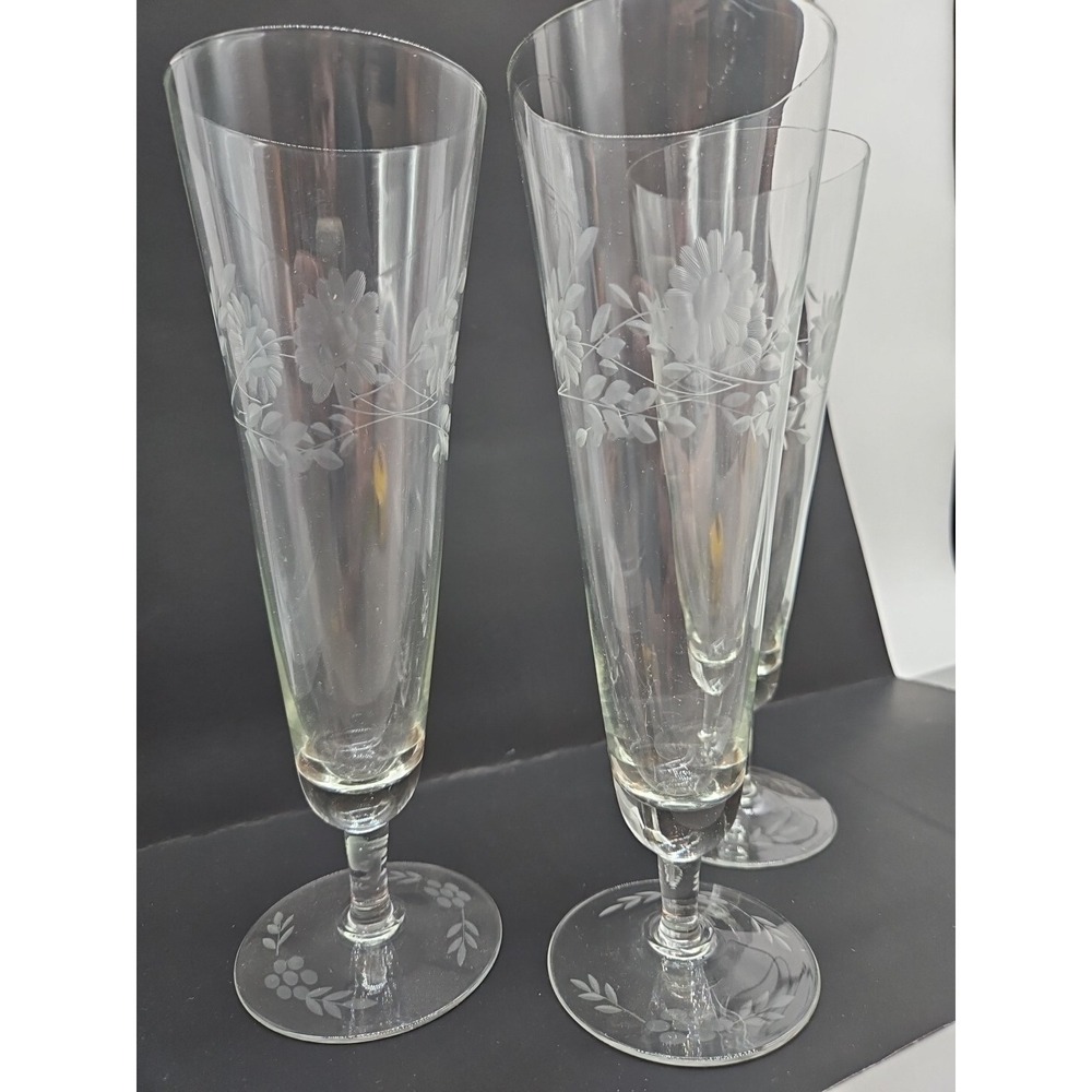 Vintage Mid Century Fine Glass Champagne Flutes Etched Daisy's & Leaves Lot Of 3